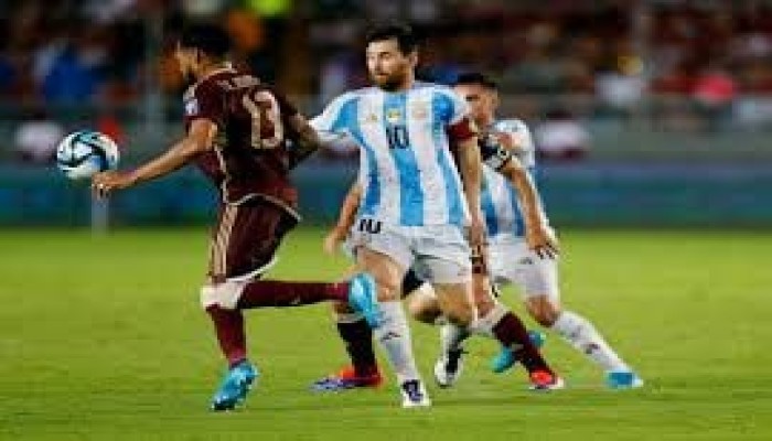الأرجنتين تتعثر أمام فنزويلا والبرازيل تحقق انتصاراً قاتلاً في تصفيات مونديال 2026