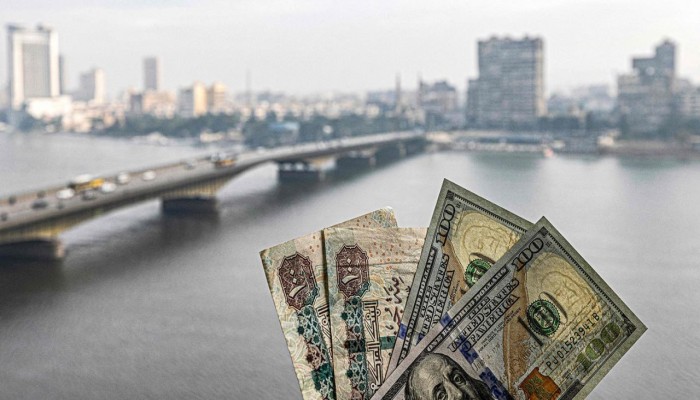 الاقتصاد المصري ينهار: فشل سياسات النظام أمام التحديات الإقليمية والاقتصادية