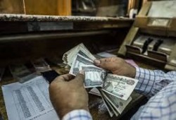 بيع مصر لمقدراتها: الخصخصة كأداة لسداد الديون الخارجية وتفاقم الأعباء الاقتصادية