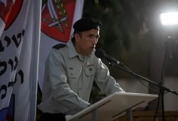 شاهد..."القسام" تهدي قتل  قائد اللواء 401 الصهوني في معركة بجباليا إلى روح السنوار