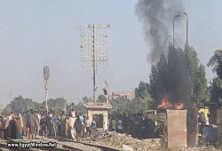 أهالي العياط يوقفون حركة قطارات الصعيد بعد دهس قطار لطفلين