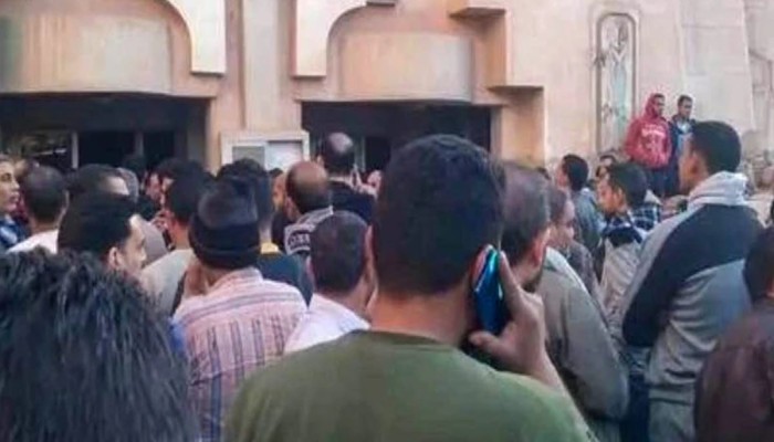 بعد اعتقال 12 منهم.. عمال مصنع سيراميكا الفراعنة بالفيوم يواجهون أزمات متواصلة