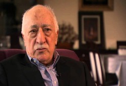 وفاة "فتح الله غولن" الذي خطط لمحاولة انقلاب تركيا 2016