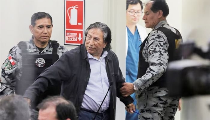 سجن رئيس بيرو السابق 20 عامًا بتهم فساد..فماذا ينتظر السيسي؟