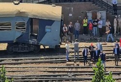 إلى متى يستمر نزيف الأرواح بسبب مزلقانات السكة الحديد؟ ولماذا يبقى كامل الوزير بعيداً عن المساءلة؟