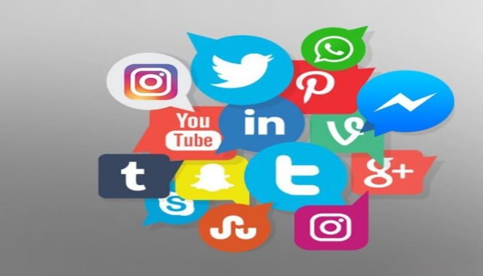 ضرائب جديدة على النشاط الإلكتروني .. السيسي يفتش في لقمة عيش “البلوجرز” و”اليوتيوبرز”!
