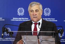 إيطاليا تشكك في جدوى مذكرة الاعتقال الصادرة عن المحكمة الجنائية الدولية بحق نتنياهو