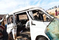 مصرع وإصابة 15 شخص في انقلاب ميكروباص على صحراوي أسيوط