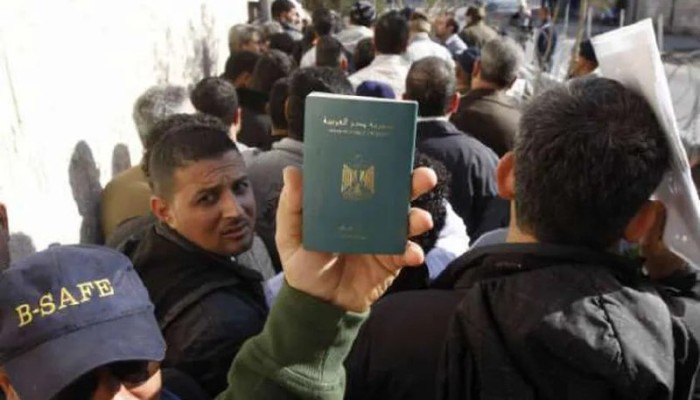 قانون جديد يثير الجدل: رسوم على المسافرين والعائدين لدعم المصريين بالخارج