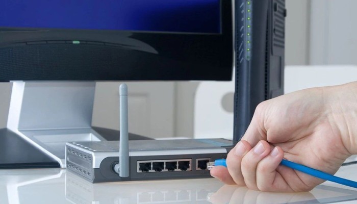 حكومة السيسي ترفع أسعار الإنترنت وكروت الشحن بنسبة 15%
