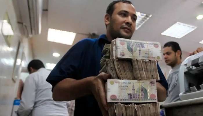 26.7% قفزة بقروض القطاع الخاص خلال 10 أشهر... السيسي السبب!