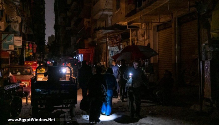 العتمة تهدد مصر والصهاينة يتلاعبون بالسيسي