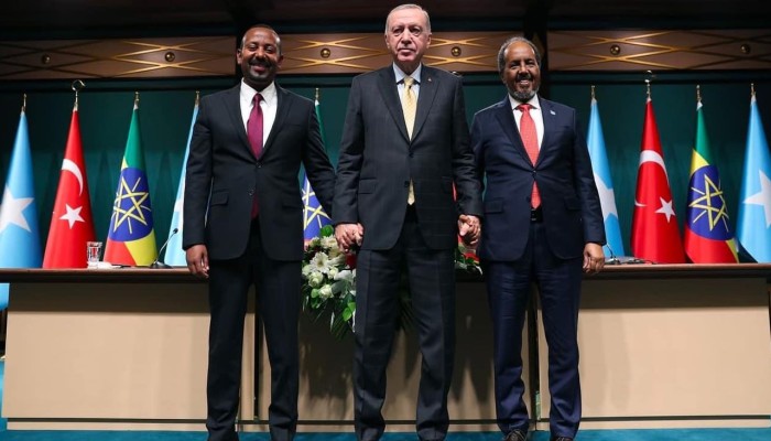 أردوغان ينجح في تقريب الصومال وإثيوبيا.. فهل تتراجع فرص مصر في الضغط على أديس أبابا؟