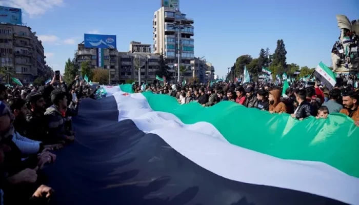 هل تبدأ الموجة الثانية للثورات العربية من سوريا؟