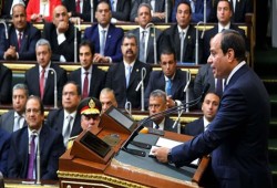 الإمارات الصحراوية تُورّد للمصريين القمح!! لا تعجب إنه زمن السيسي!