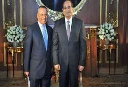 تصريحات مغلوطة لأحمد موسى عن التجارة العالمية وترتيب الجيش المصري المصري..ماذا قال؟