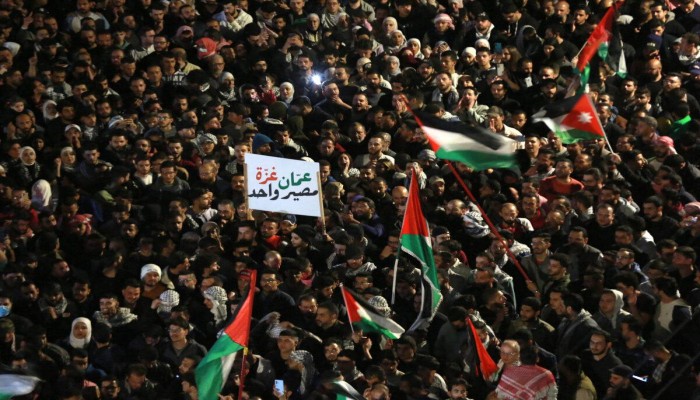 باحث صهيوني يحذر من انقلاب محتمل واضطرابات في الأردن
