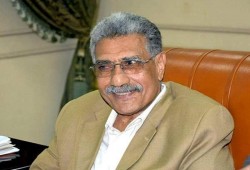 طالب بالقبض على السيسي.. وفاة الأكاديمي والمعارض يحيى القزاز