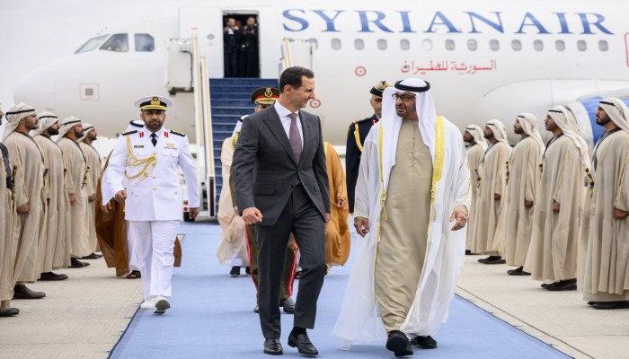 ميدل إيست آي: المعارضة السورية أفشلت خطة إماراتية إسرائيلية للإبقاء على الأسد وتقسيم سوريا