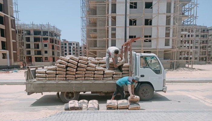 ارتفاع كبير في أسعار خام الأسمنت يثير قلق القطاع العقاري