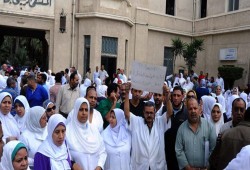 إلغاء وجبة الأطباء والممرضين بالمستشفيات الحكومية لترشيد النفقات يثير الغضب بالقطاع الصحي