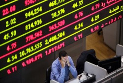 البورصة تخسر 24 مليار جنيه في جلسة الإثنين