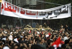 الشارع المصري يغلي ومطالب إسقاط السيسي تتصاعد على التواصل