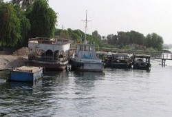 تعطل المعدية الوحيدة في جزيرة أرمنت الحيط بالأقصر يهدد حياة 20 ألف مواطن