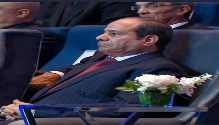 نيويورك تايمز: السيسي شايلوك مصر يستغل اللاجئين لابتزاز الدولار