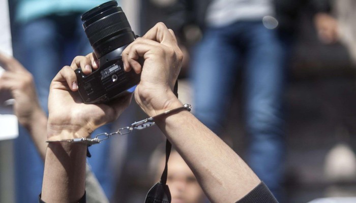 صدمة بين صحفيي مصر من إحالة 15 صحفيا معتقلا للمحاكمة الجنائية
