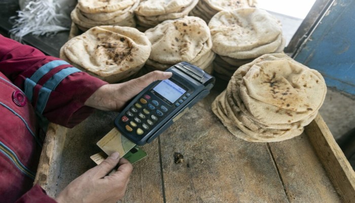 "التموين" تستبعد مليون مواطن من منظومة دعم الخبز و800 ألف من الدعم السلعي