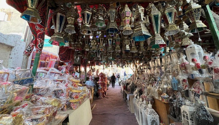 رمضان المصريين بلا فوانيس ولا ياميش بسبب الدولار