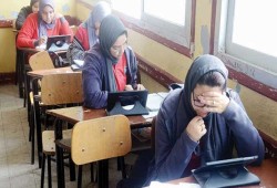 عبء رقمي متزايد... كيف أثرت زيادات أسعار الإنترنت على ميزانية الأسر المصرية؟