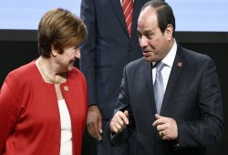 مصر تترقب شريحة جديدة من قرض صندوق النقد وتجدد مبادرة "الأصول مقابل الديون"