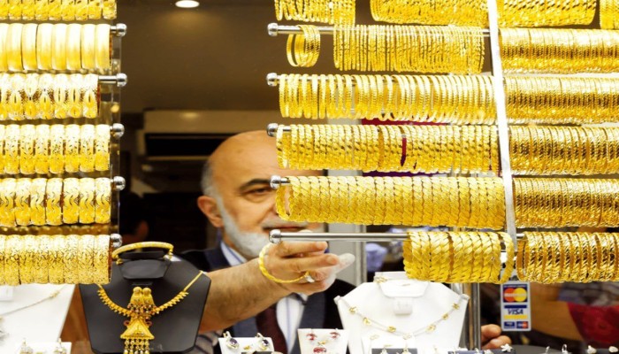 الحرب التجارية الأميركية ترفع أسعار الذهب في مصر رغم تراجع الطلب