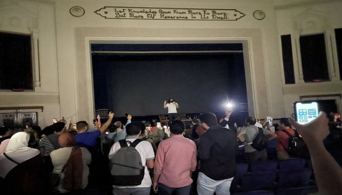 دعوات لتفعيل المقاطعة.. 200 طالب بالجامعة الامريكية خسروا التيرم الأول كشفوا عجز المتعاص