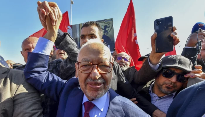 تونس: الغنوشي ومعارضون آخرون يواجهون أحكامًا مطولة بالسجن