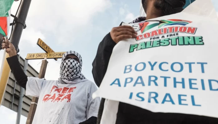 من جنوب إفريقيا إلى فلسطين: حرب ترامب للدفاع عن الفصل العنصري