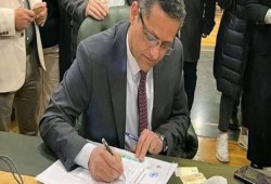 سباق نقيب الصحفيين: منافسة بين 10 مرشحين و43 يتنافسون على مقاعد المجلس