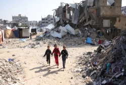 بي بي سي تتعرض لانتقادات بسبب سحب فيلم "أضفى الإنسانية" على الأطفال الفلسطينيين