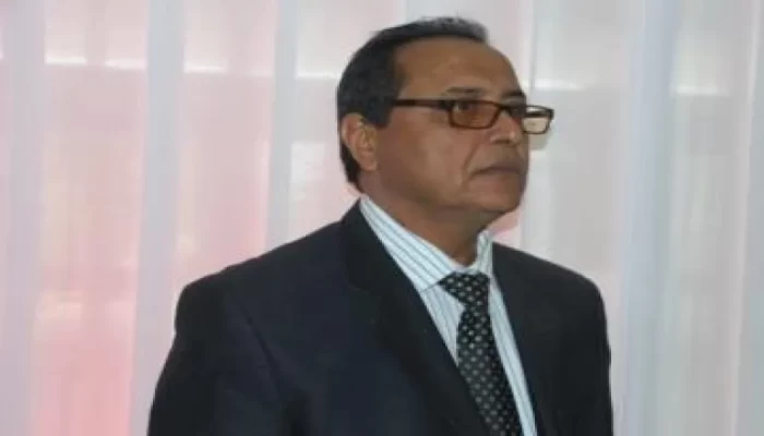 تفريغ الطوفان من زخمه