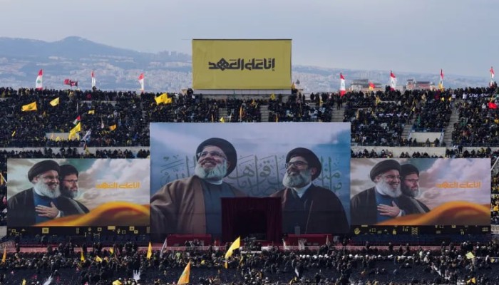 تشييع مهيب لنصر الله وصفي الدين والاحتلال يواصل غاراته على الجنوب