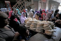جدل في قنا حول جمع تبرعات إجبارية لدعم غزة من أصحاب المخابز