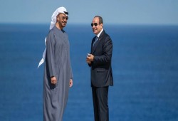 هاجمهم بمدرعات الشرطة والجرافات.. أهالي رأس الحكمة يتصدون لتسليم كامل الوزير أراضيهم