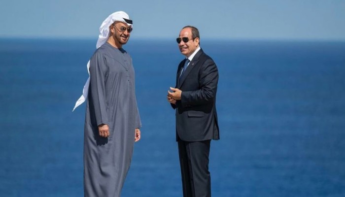 هاجمهم بمدرعات الشرطة والجرافات.. أهالي رأس الحكمة يتصدون لتسليم كامل الوزير أراضيهم