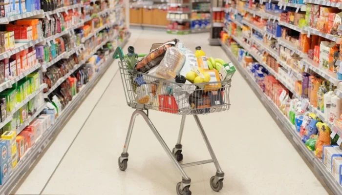 قيمتها 1.5 مليار جنيه.. الحكم بسجن مستشار وزير التموين و36 آخرين بقضية فساد