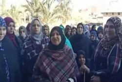 عمال "وبريات سمنود" في مواجهة جديدة مع الإدارة لاستبعاد الشركة من "الأدنى للأجور"
