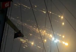 شاهد...لحظة انفجار مركبة "ستارشيب" في سماء فلوريدا الأمريكية