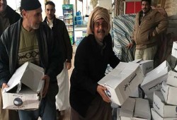 من موائد رمضان إلى مقاعد البرلمان.. دعاية سياسية ورشاوى انتخابية بلمسة خيرية