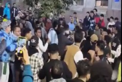 شاهد|| مشاجرة بأواني السحور أمام مطعم شعبي في رمسيس يشعل مواقع التواصل